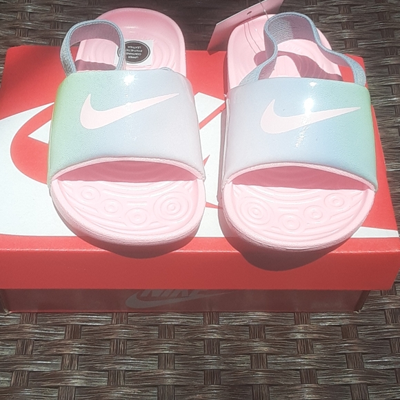 "Nike Sandals " - Picture 2 of 5